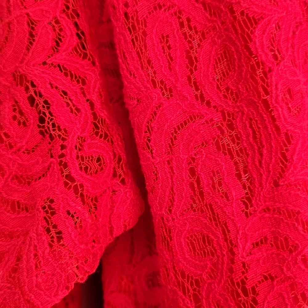 Jessica Simpson Cold Shoulder Top - Picture 6 of 12